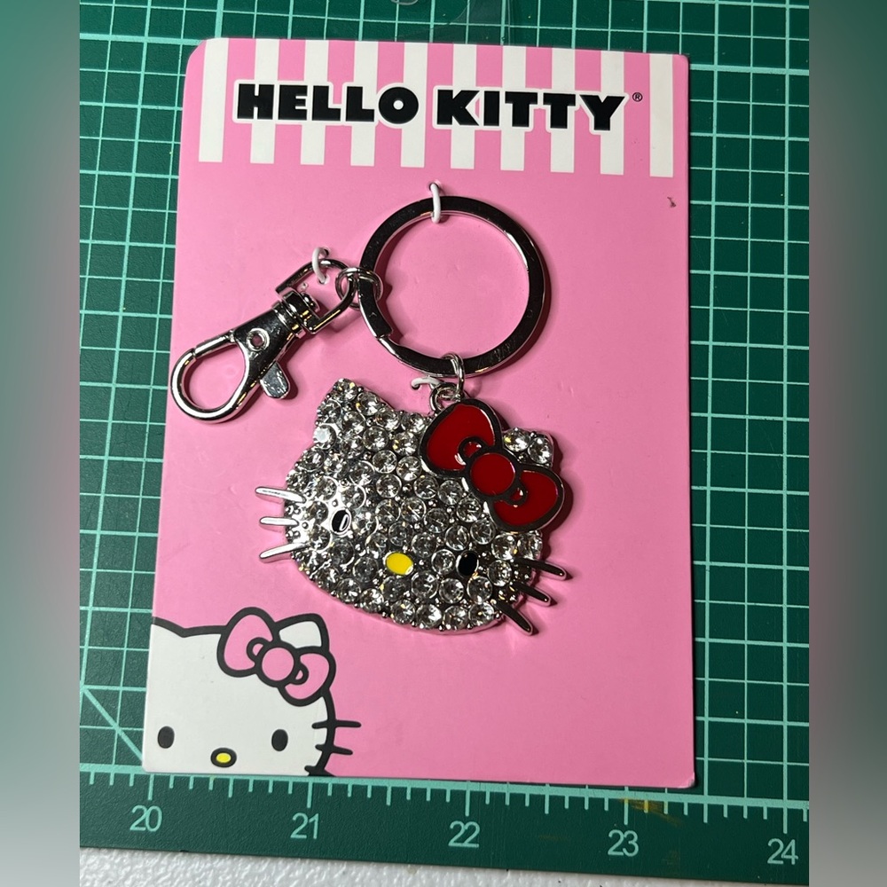 Hello Kitty Sparkling Red Bow Keychain